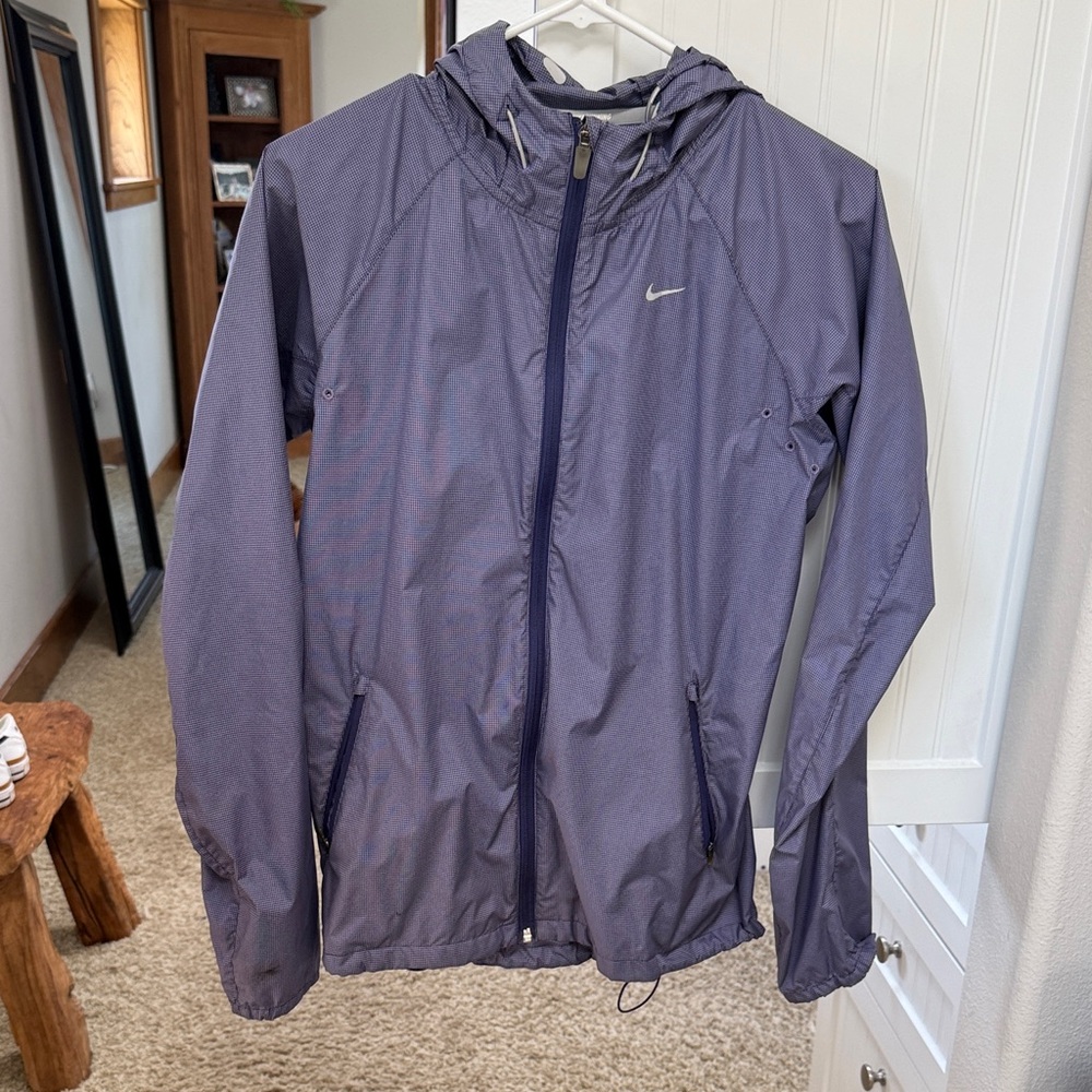 Nike Running Jacket. Purple in excellent condition!